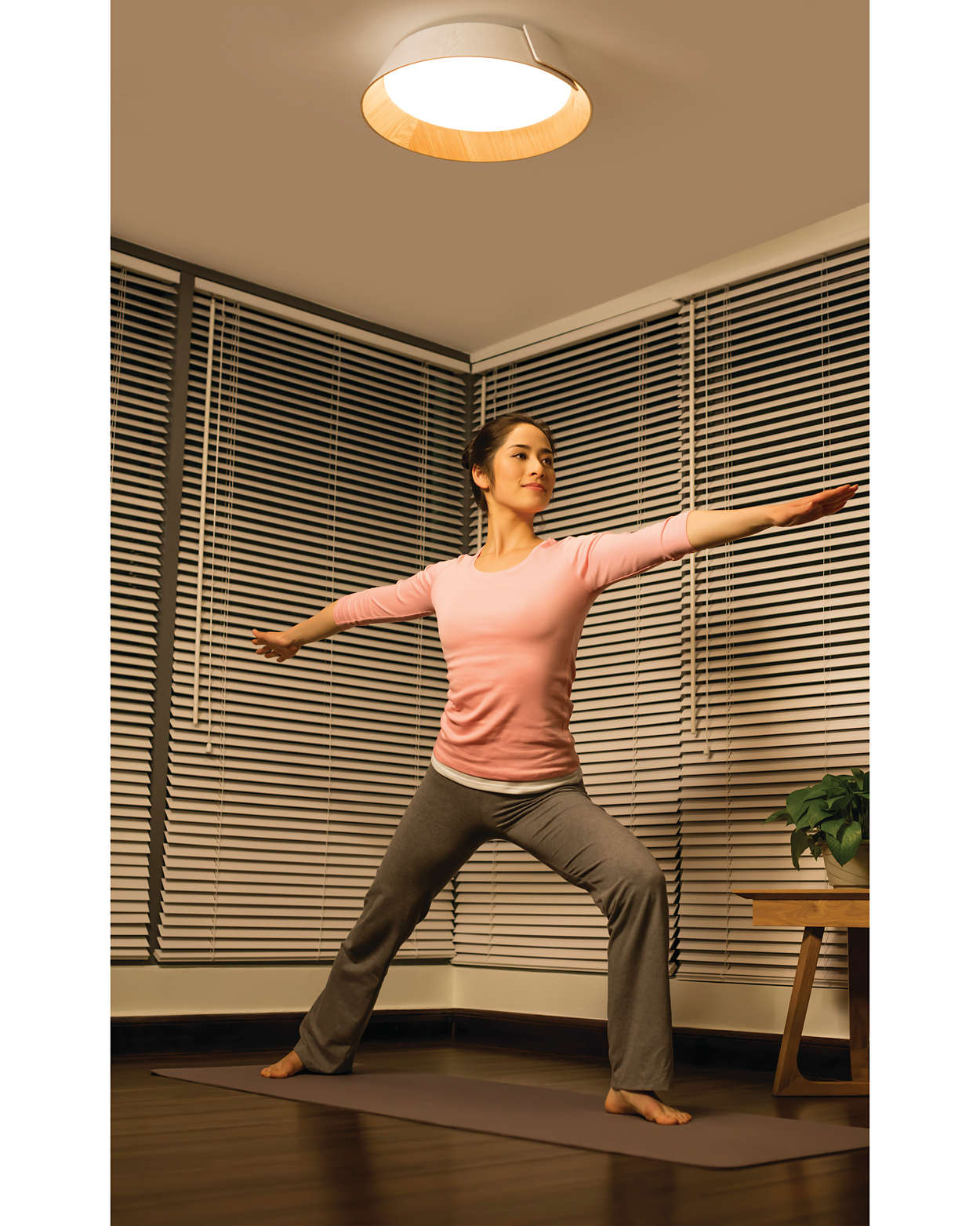 PLAFON LED COLGANTE HUG FOTO PRODUCTO EN AMBIENTE