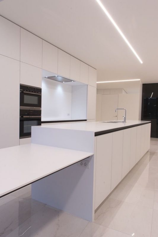 Luminaria led lineal de empotrar en pared o techo Linear (varios